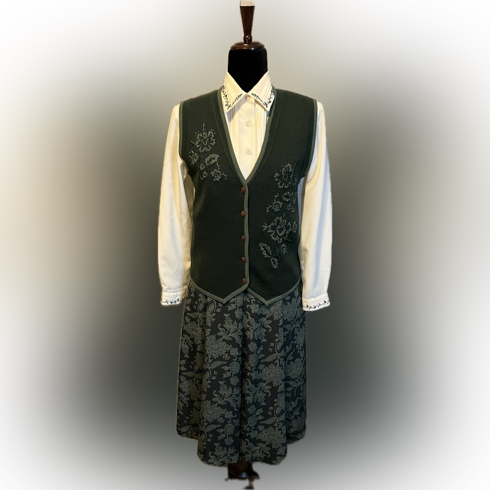 Koret Vintage Skirt, Blouse & Cardigan Outfit size 4P